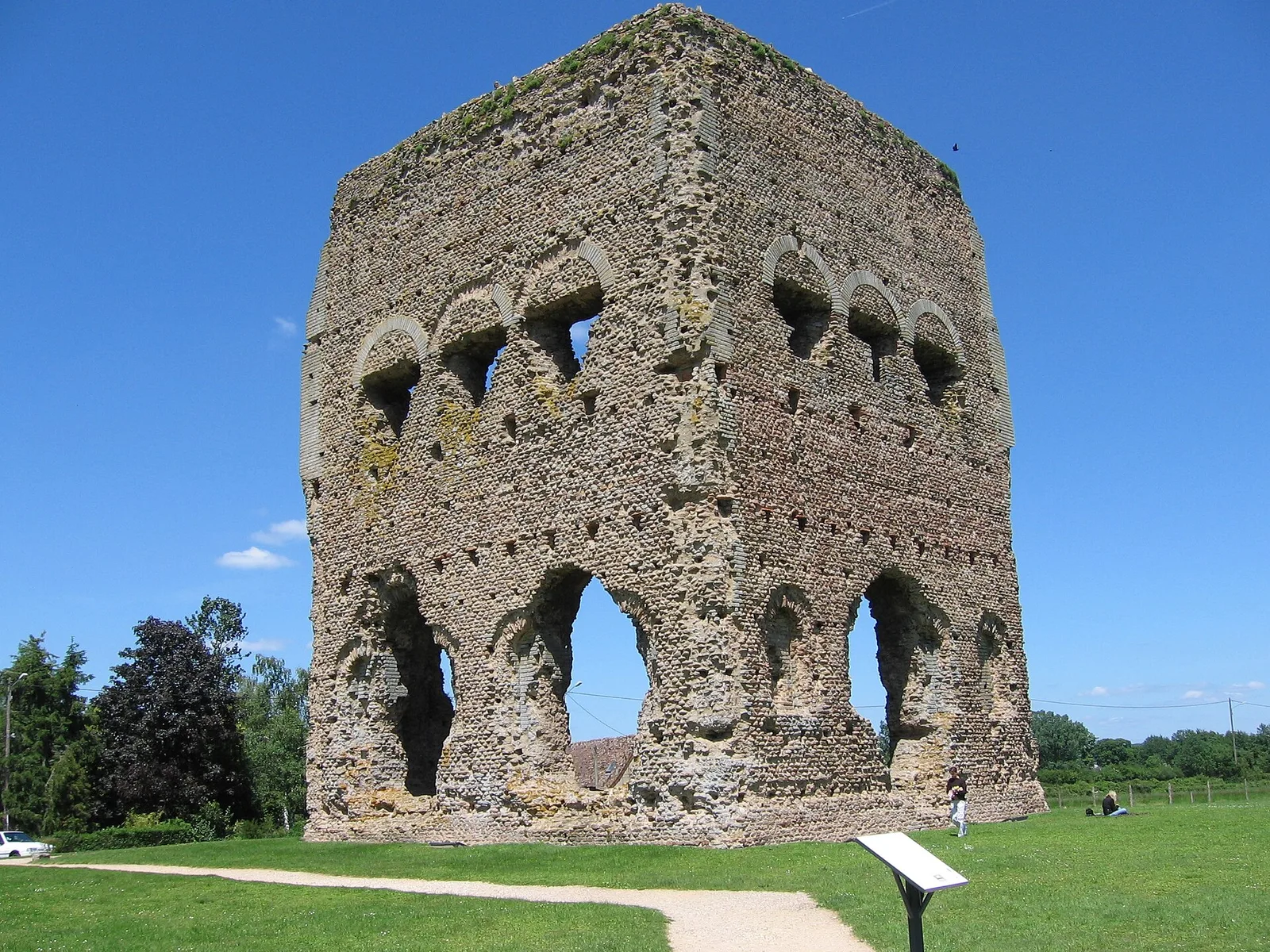 Temple of Janus, Autun